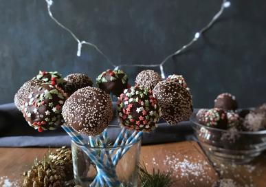Chia no bake cake pops